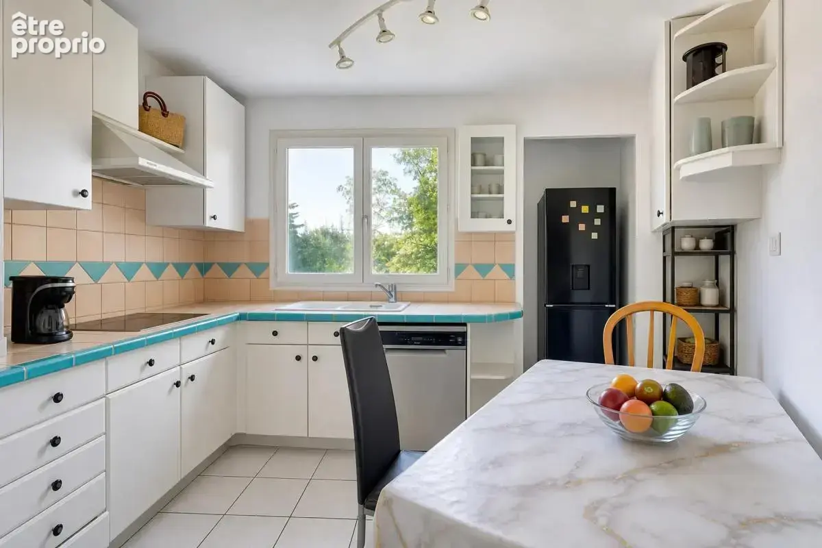 Appartement de 4 pièces de 98 m² à Villeurbanne - photo 7