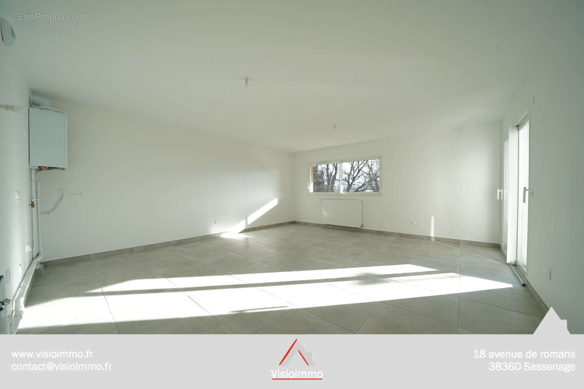Appartement à CLAIX