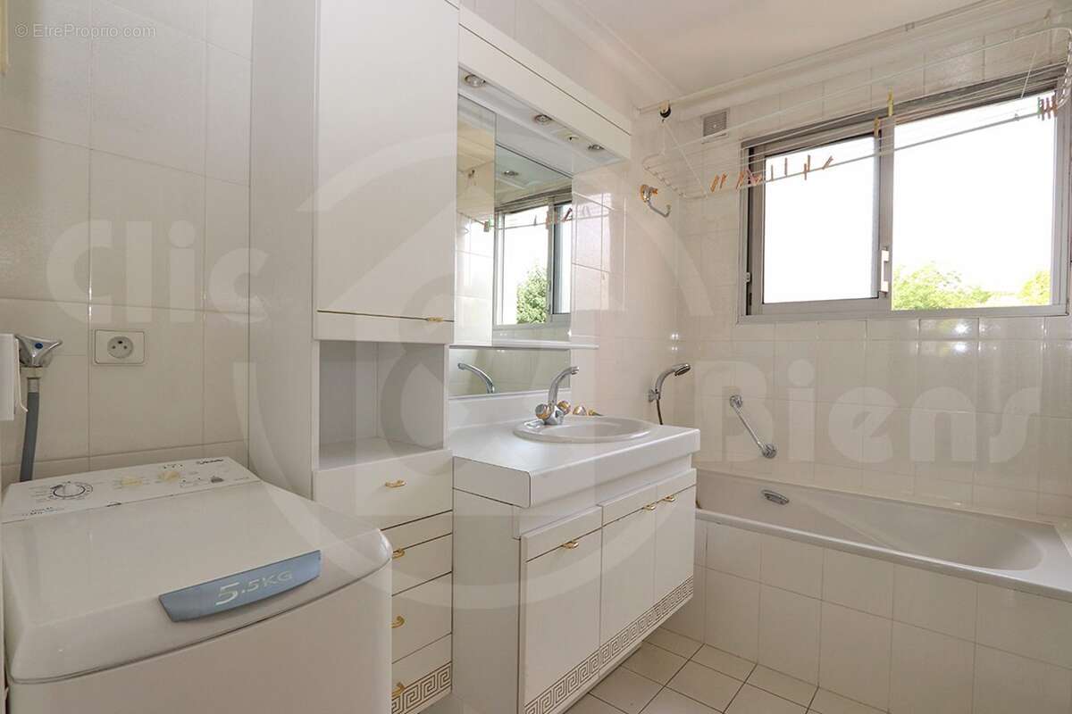 082025 - Appartement à CHAVILLE