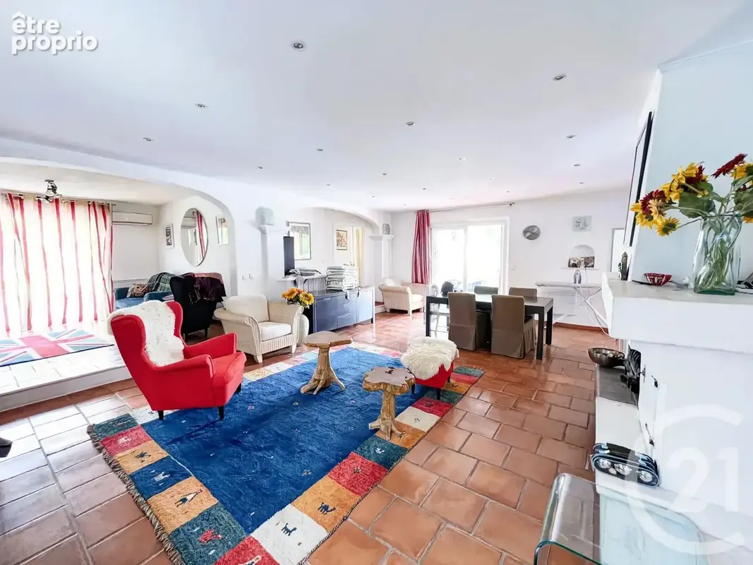 Maison 200 m² à Roquefort-Les-Pins  - photo 7