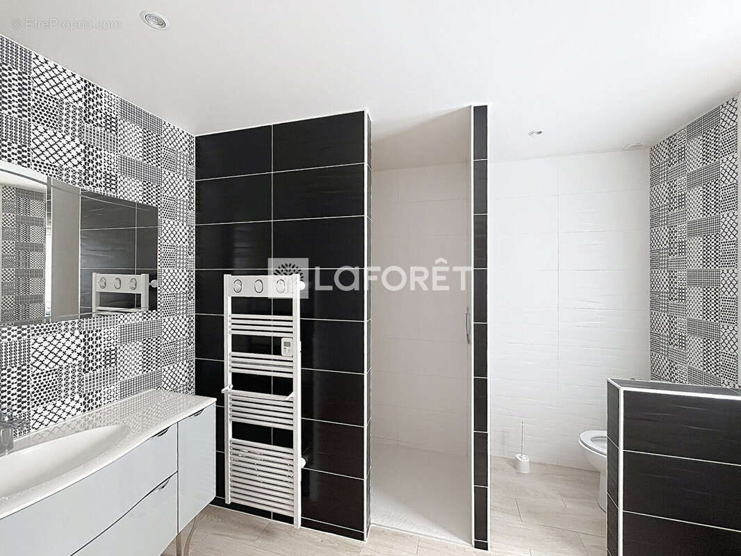 Maison à MORAINVILLIERS