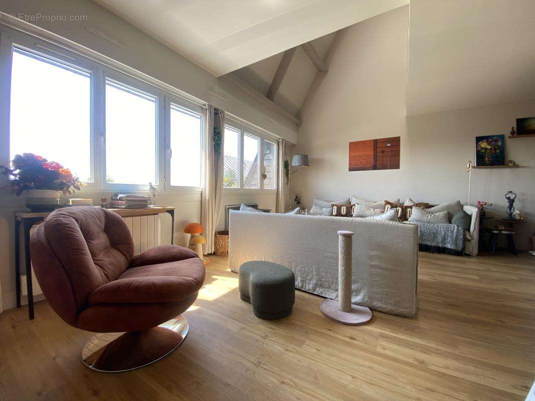 Appartement à TROUVILLE-SUR-MER