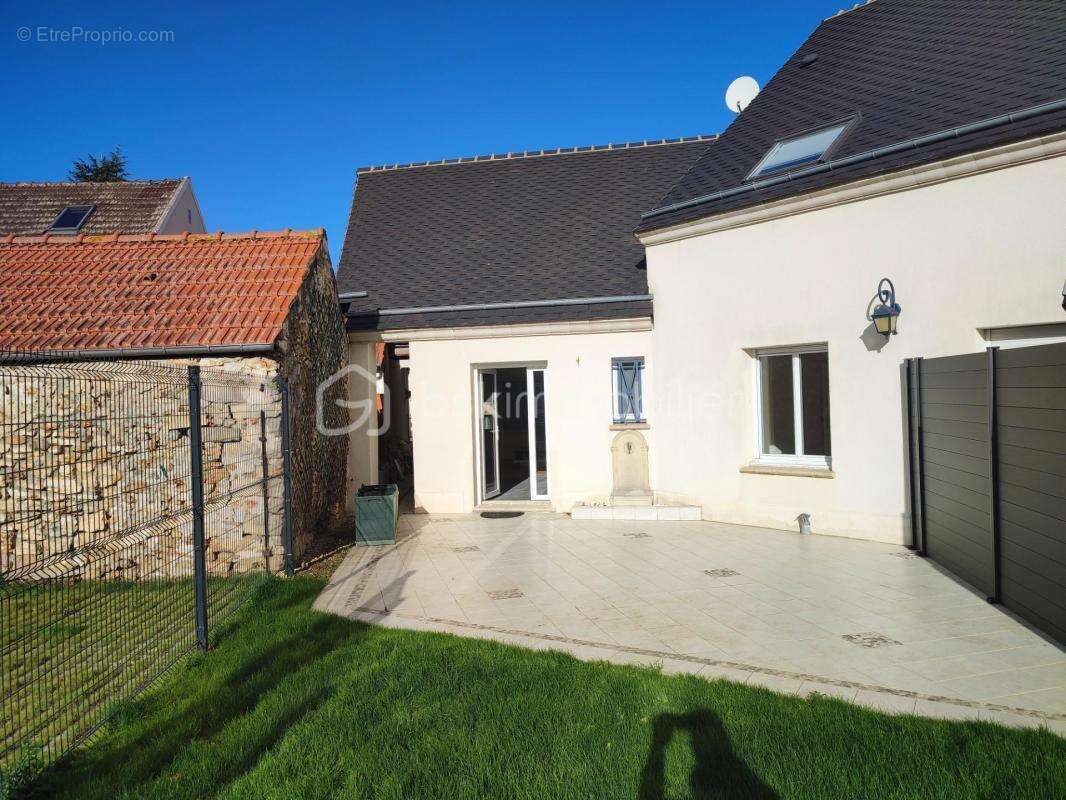 Appartement à BALLAINVILLIERS