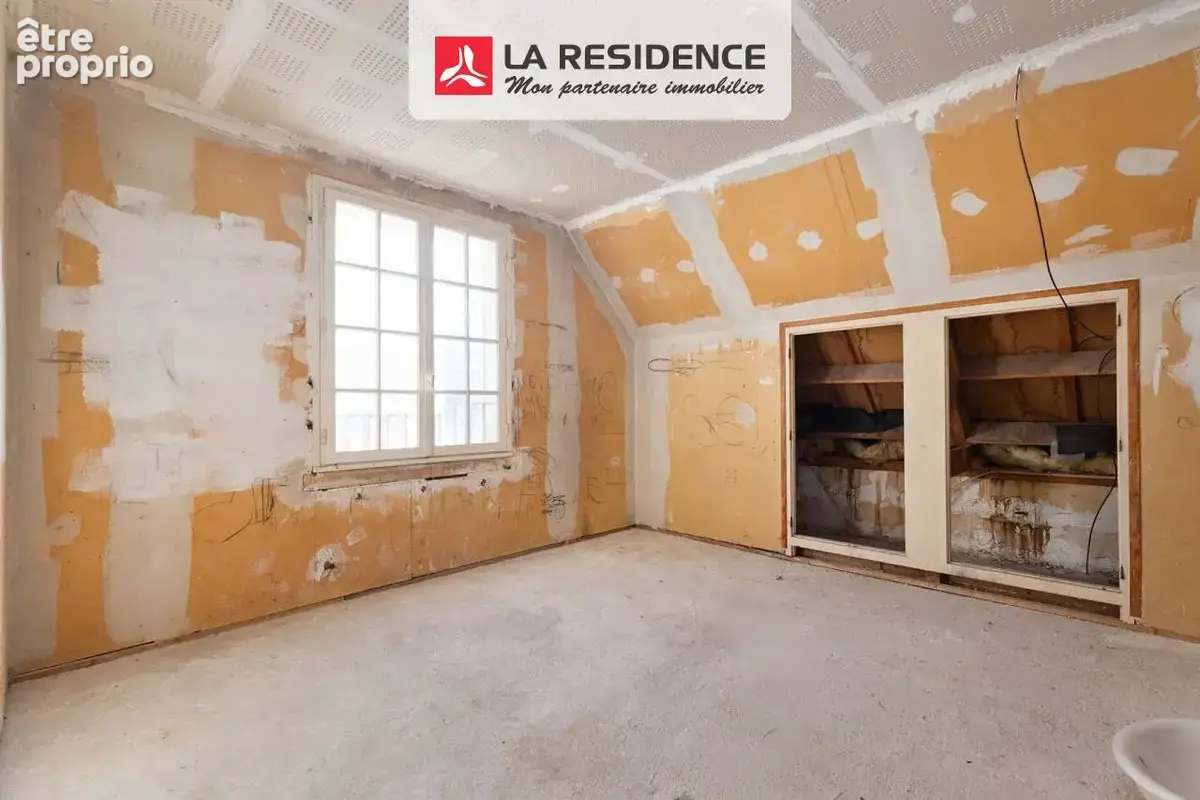 Maison 171 m² à L'etang-La-Ville  - photo 8