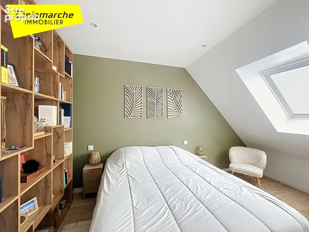 A vendre avranches  maison individuelle avec belles prestations jardin  4 chambres avec vie de plain pied - photo 9