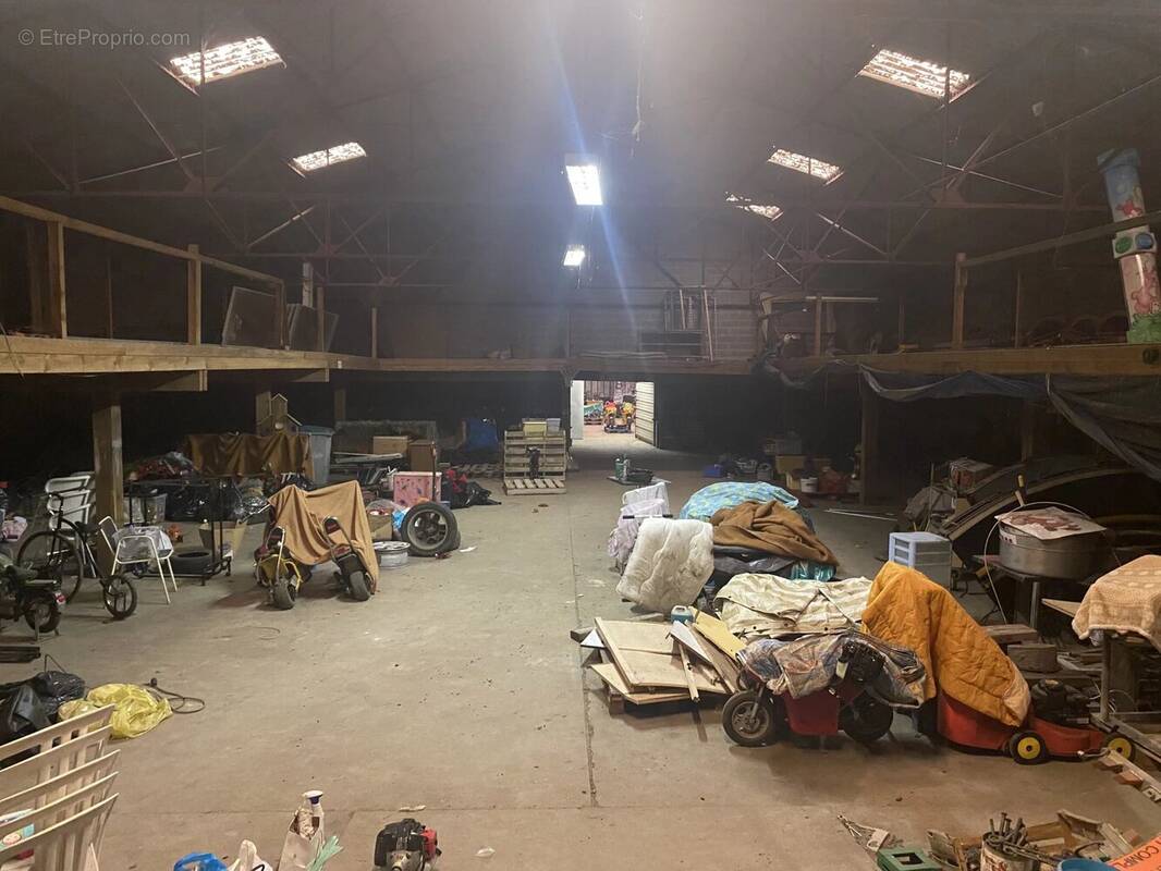 Commerce à LA QUEUE-EN-BRIE