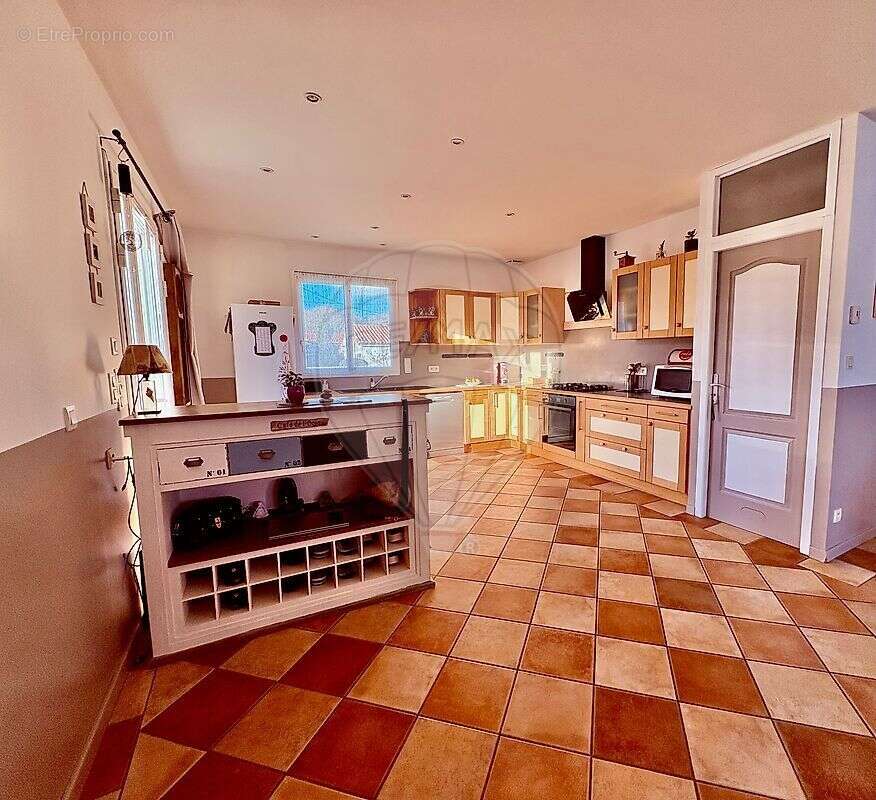 Maison à MESCHERS-SUR-GIRONDE