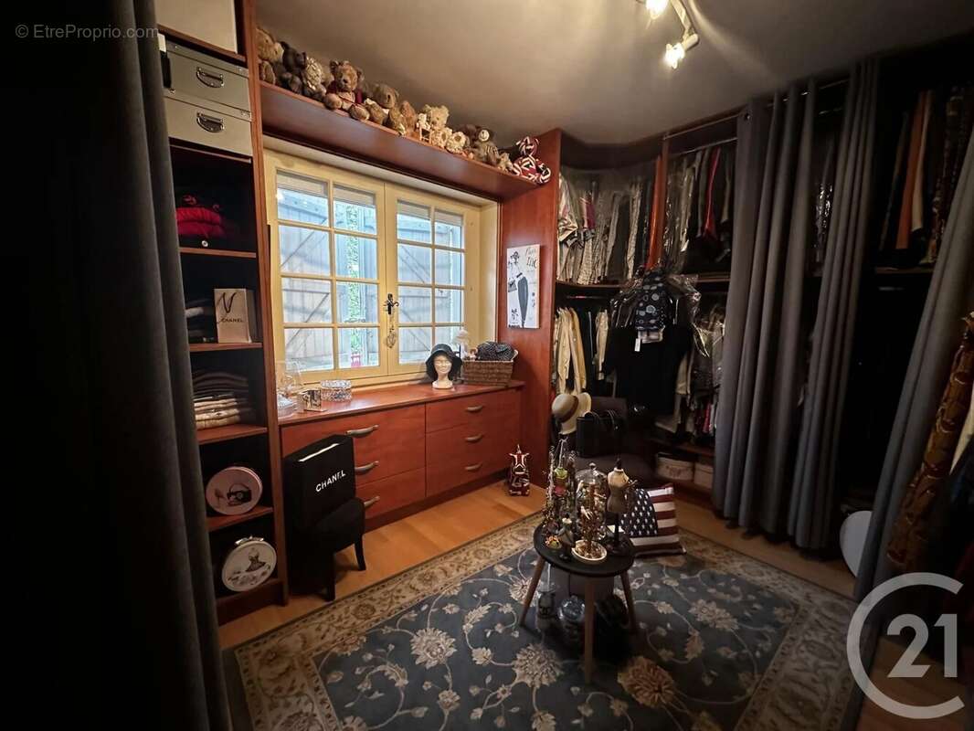 Maison à CHEF-BOUTONNE