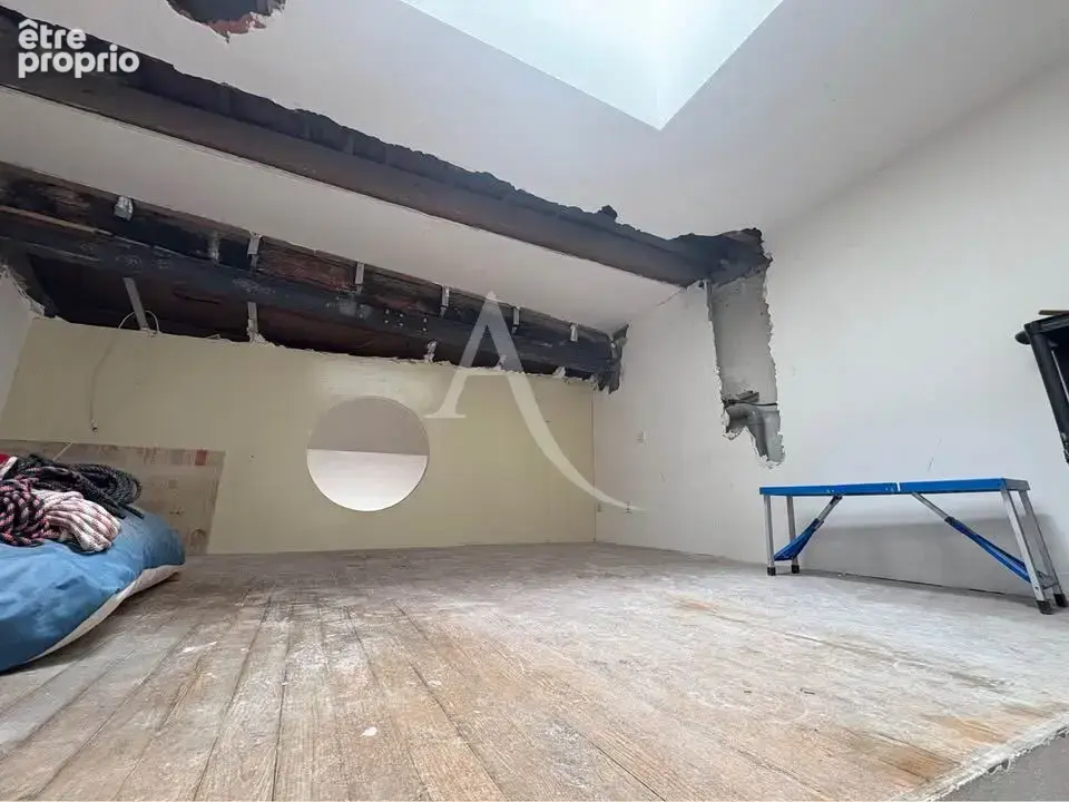 Appartement T3 au dernier étage Coeur de la Venise provençale - photo 4