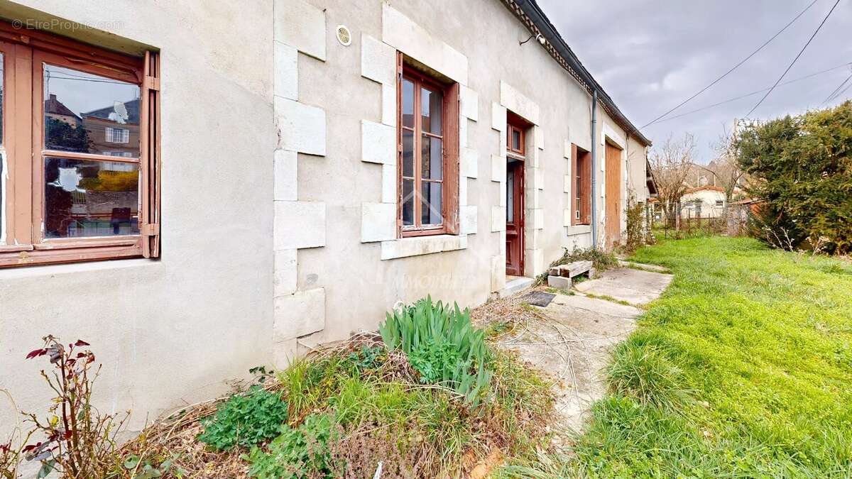 Maison à USSEL-D'ALLIER