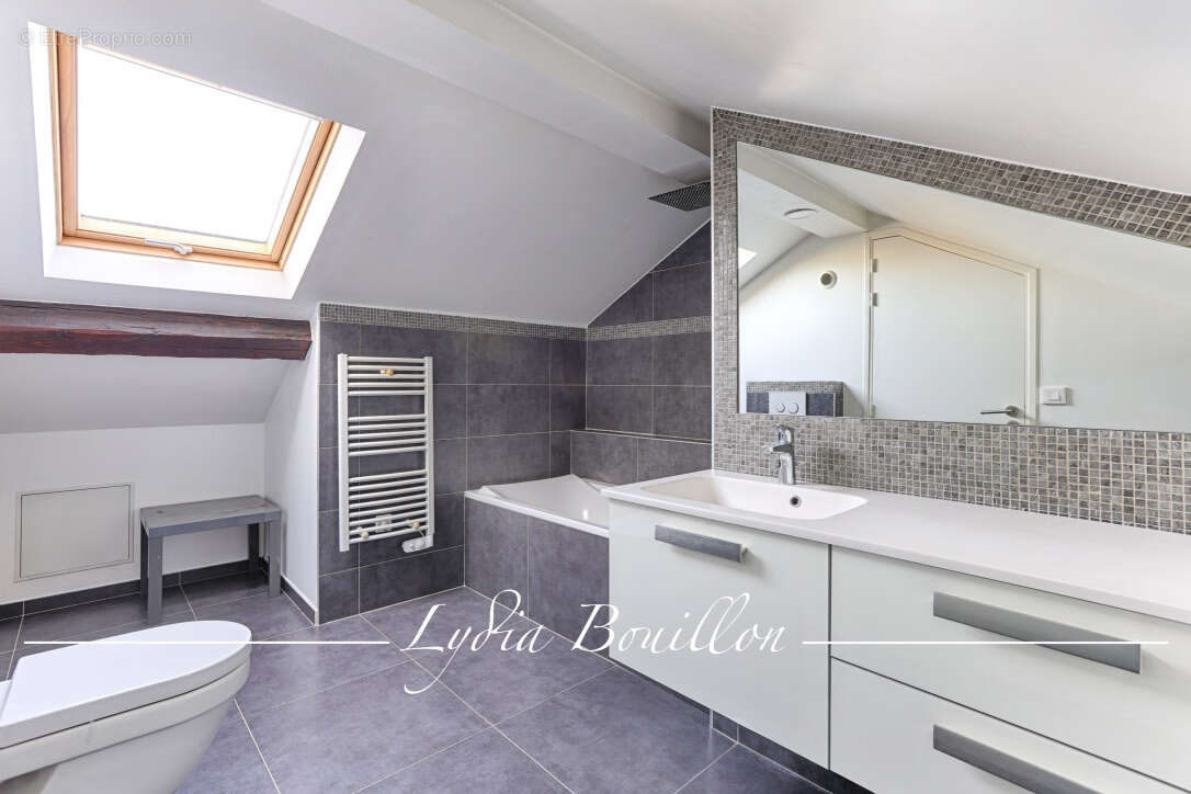 Appartement à PUTEAUX