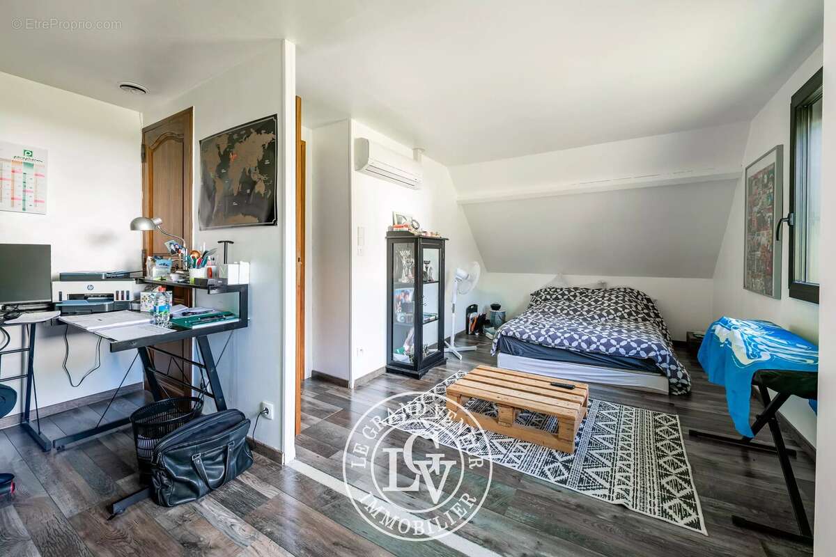 Maison à FONTAINEBLEAU