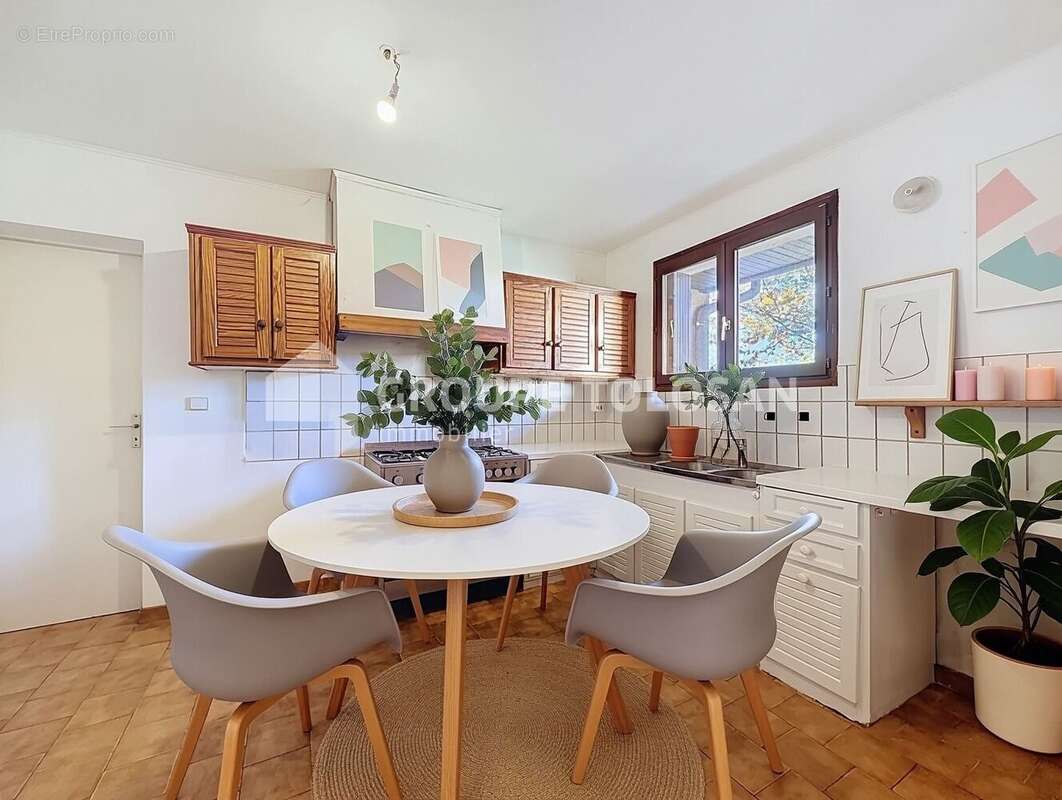 Maison à SAINT-ORENS-DE-GAMEVILLE