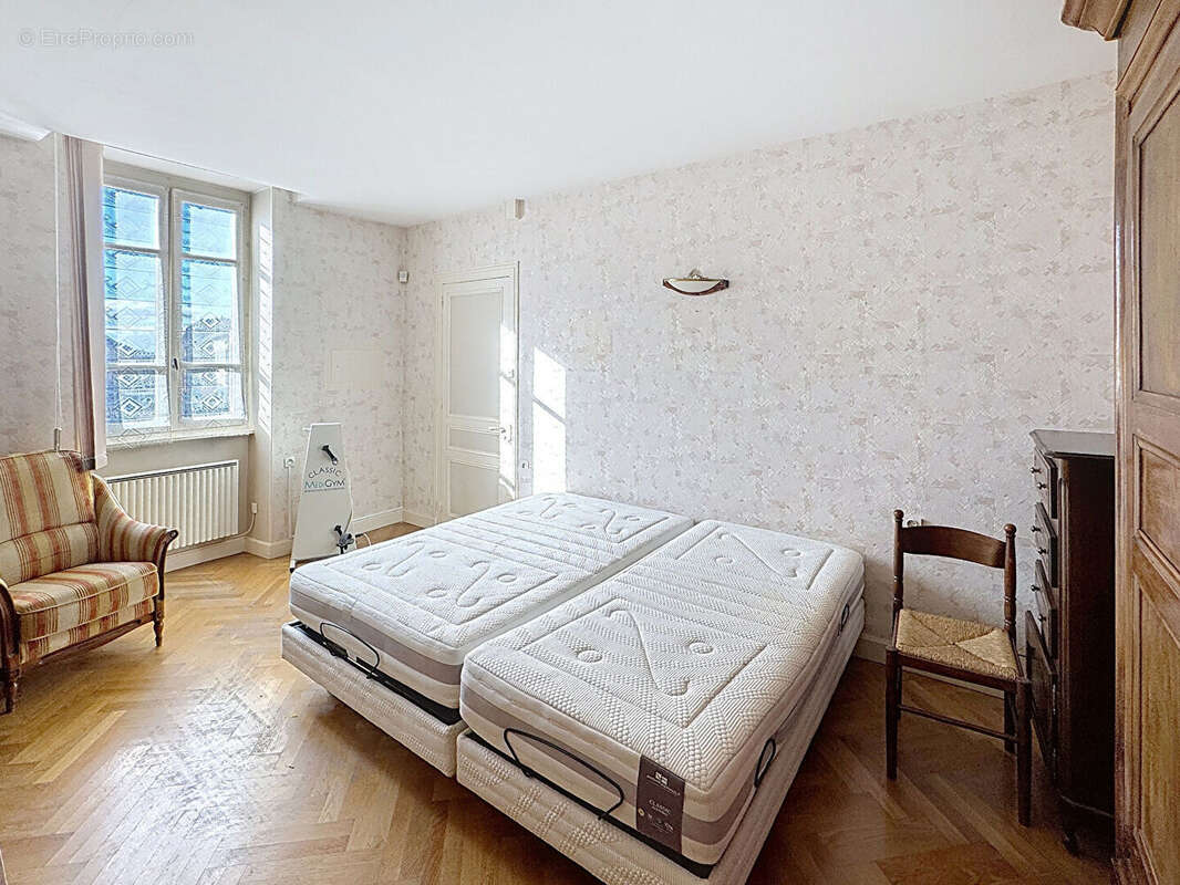 Maison à BOURGOIN-JALLIEU