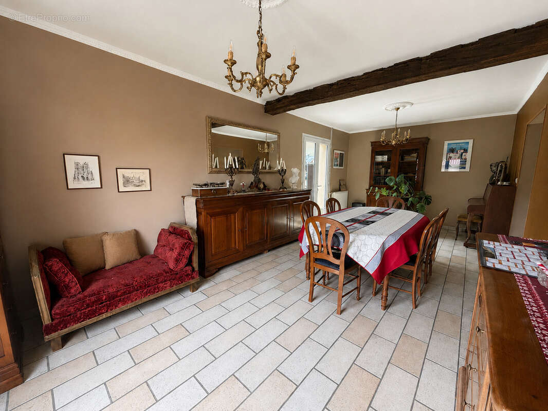 Maison à SAVEUSE
