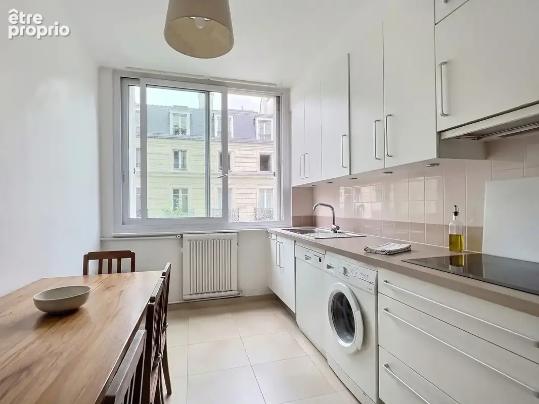 Paris 6e arrondissement - Quartier Luxembourg - Appartement familial de 103,75 m² - photo 5