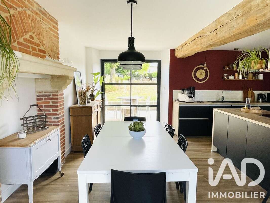 Photo 7 - Maison à CERNUSSON