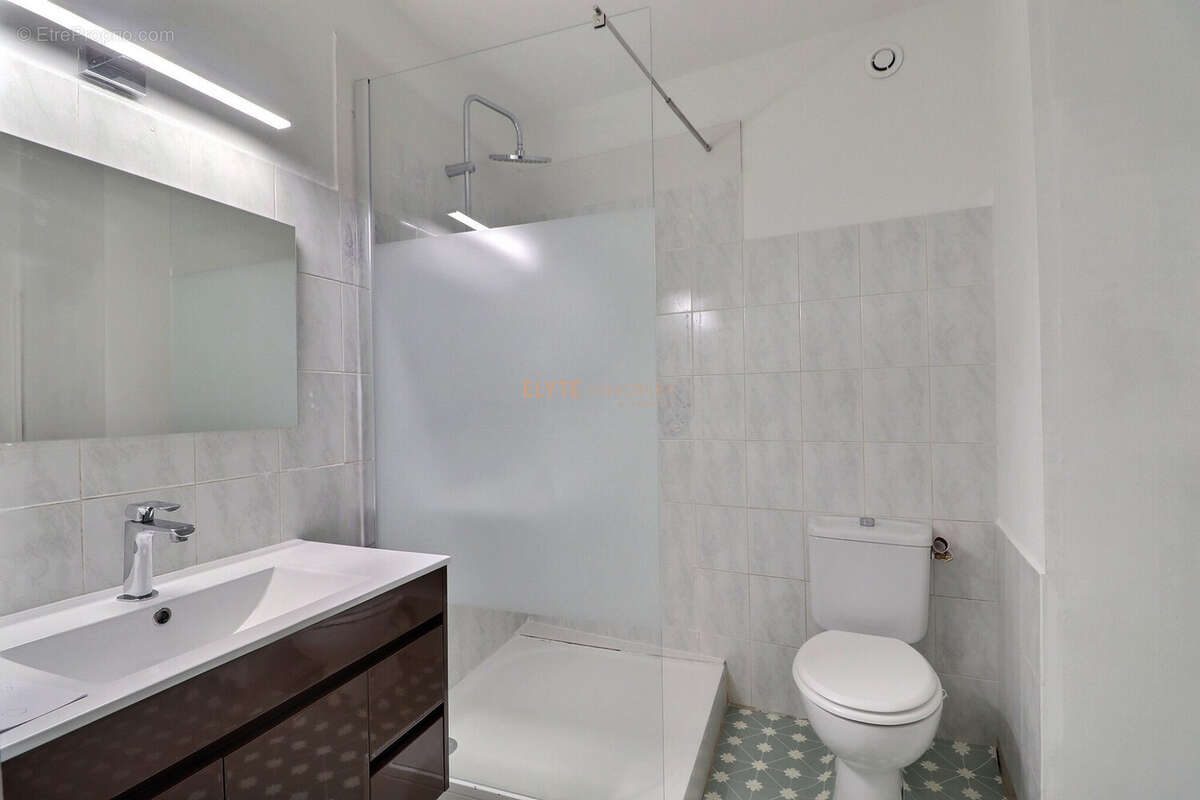 Appartement à SAINT-CHAMAS