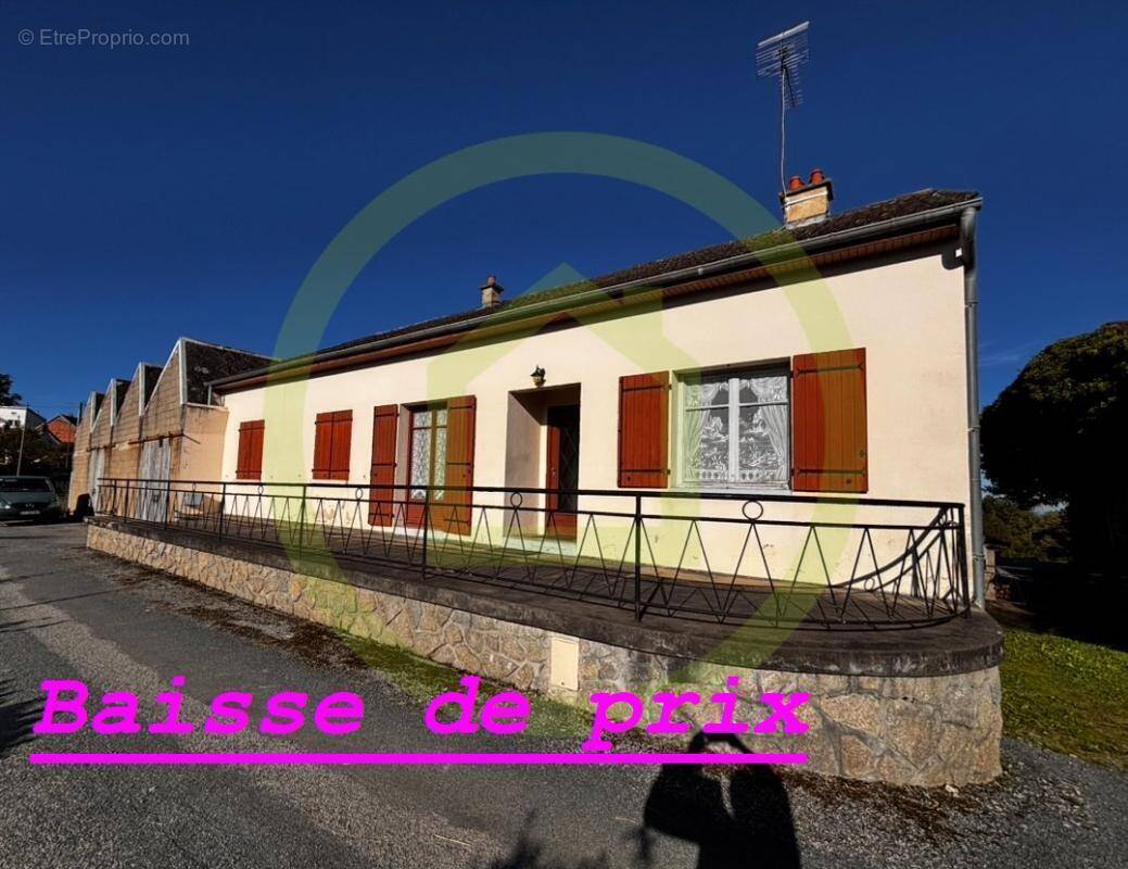 Maison à SAINT-MEDARD-LA-ROCHETTE