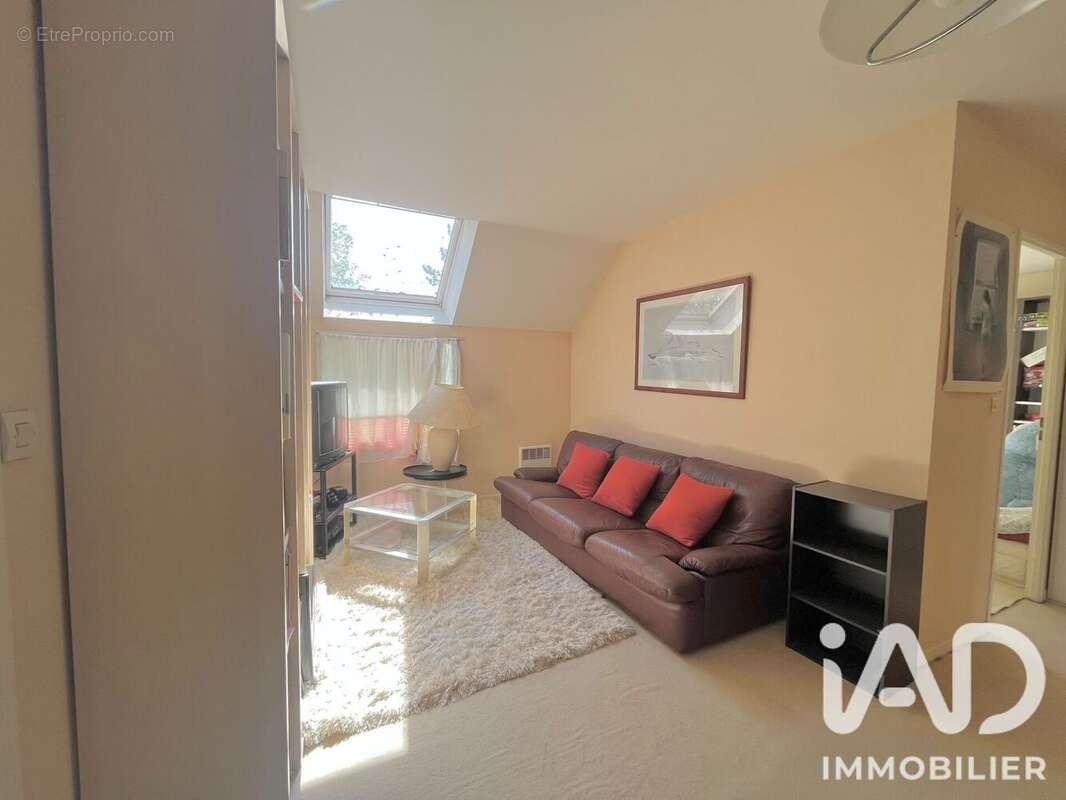 Maison 171 m² à Perigny  - photo 8