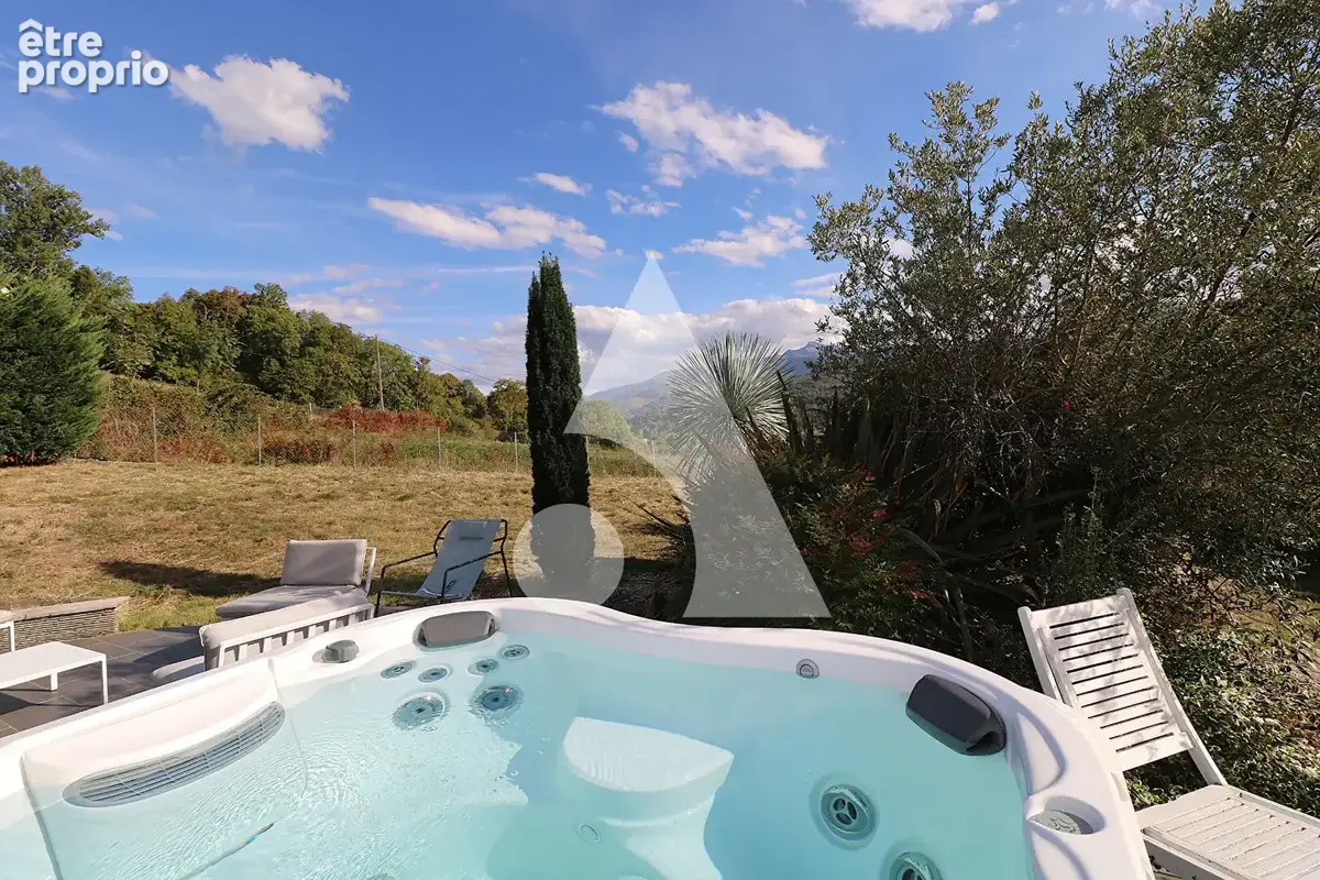 Villa sur les hauteurs de Lourdes de 9 pièces 438,52 m² - photo 5