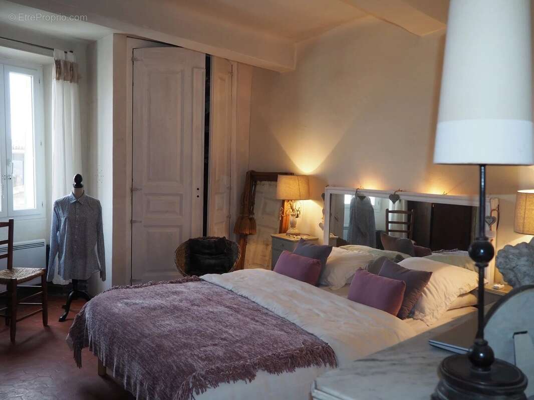 Maison à LA GARDE-FREINET