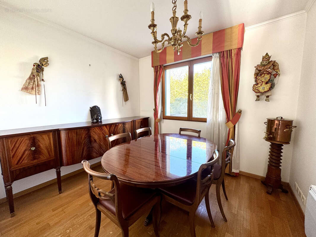 Appartement à LE PERREUX-SUR-MARNE