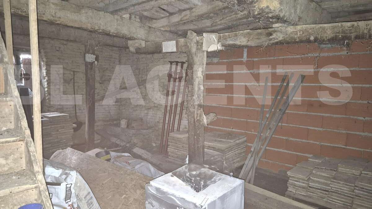 GRANGE 1 - Maison à PUYLAUSIC