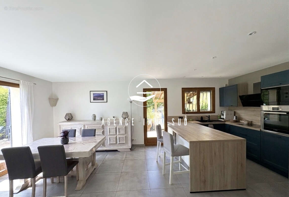 Maison à CAGNES-SUR-MER