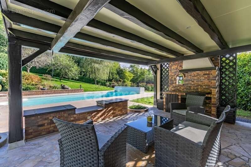 Maison à CHEZY-SUR-MARNE