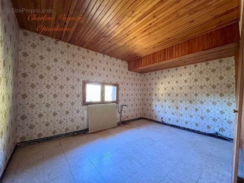 Maison à SAINT-PIERRE-DELS-FORCATS