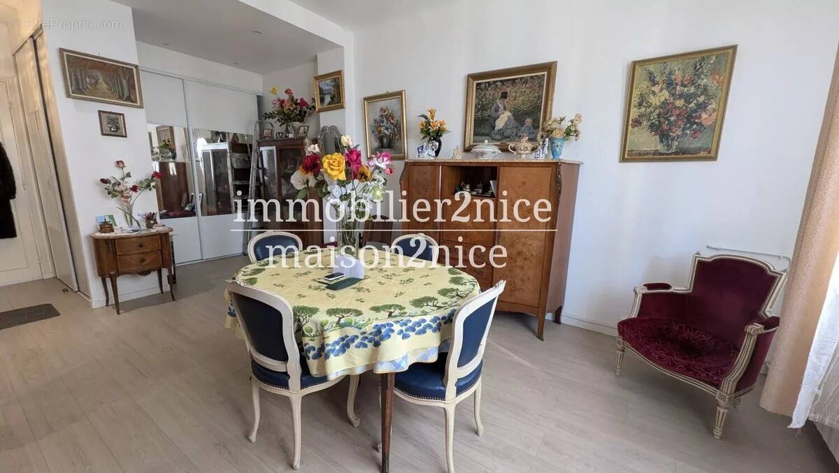 Appartement à NICE