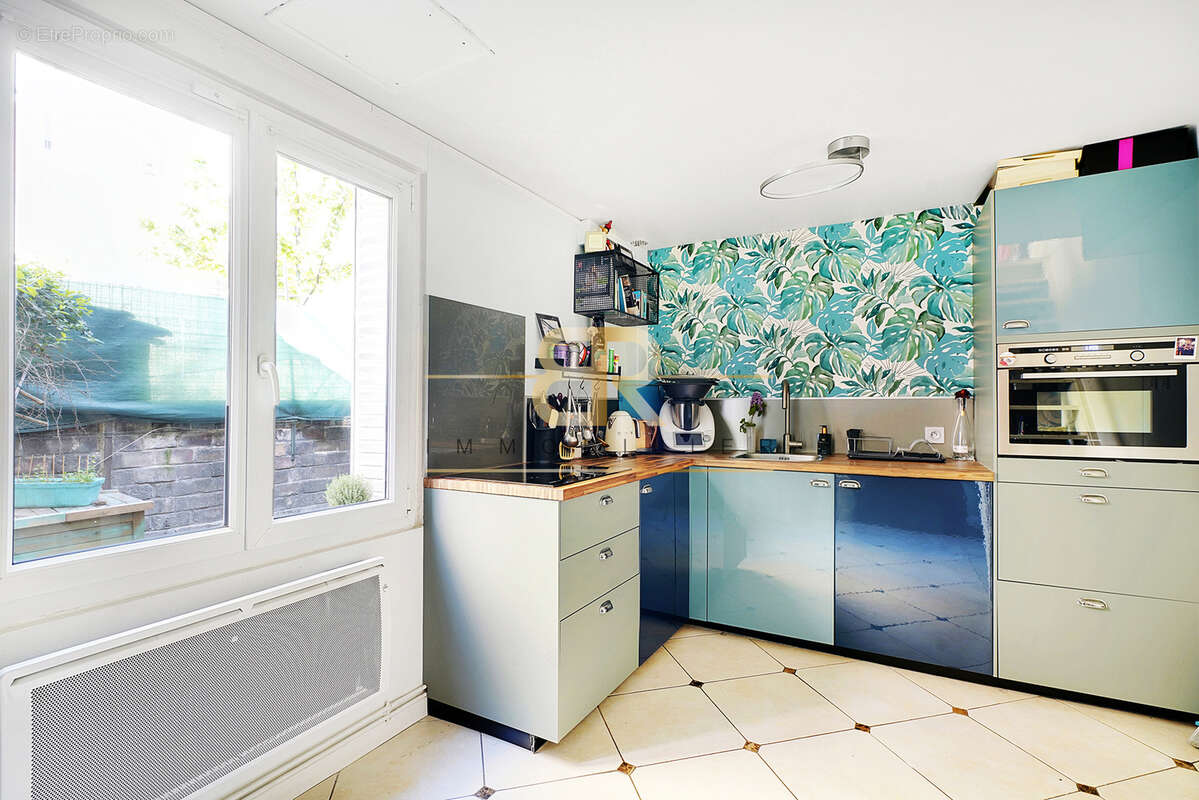 Appartement à ASNIERES-SUR-SEINE