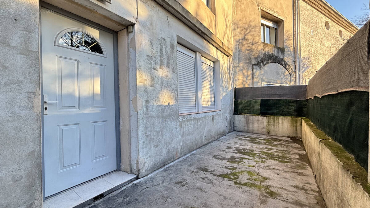 Appartement à LE PONTET