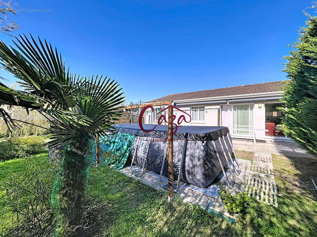 Maison à CAMBLANES-ET-MEYNAC