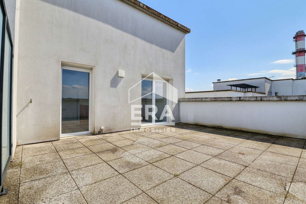 Appartement à STAINS
