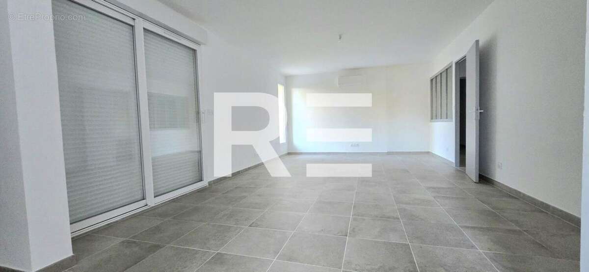 Maison à VEZENOBRES