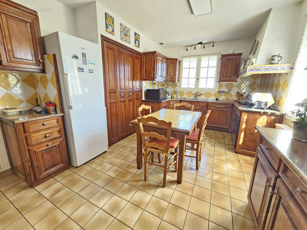 Maison à SAINT-GEORGES-DES-GROSEILLERS