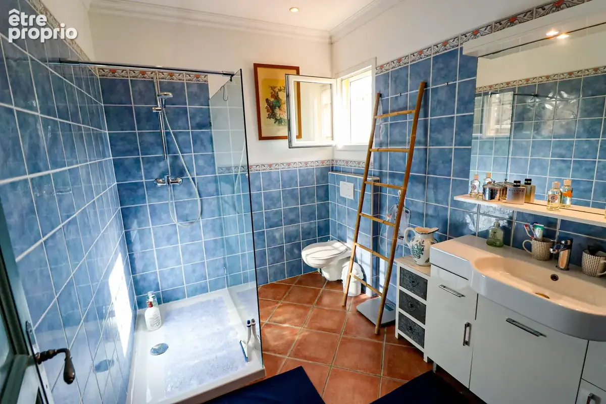 Exclusivite villa traditionnelle tout de plain pied 142m2 avec piscine et vue panoramique - photo 26