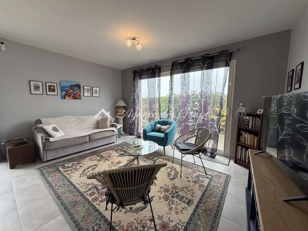 Maison à MESCHERS-SUR-GIRONDE