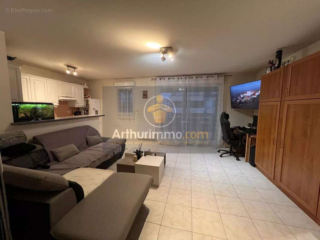 Appartement à GRETZ-ARMAINVILLIERS