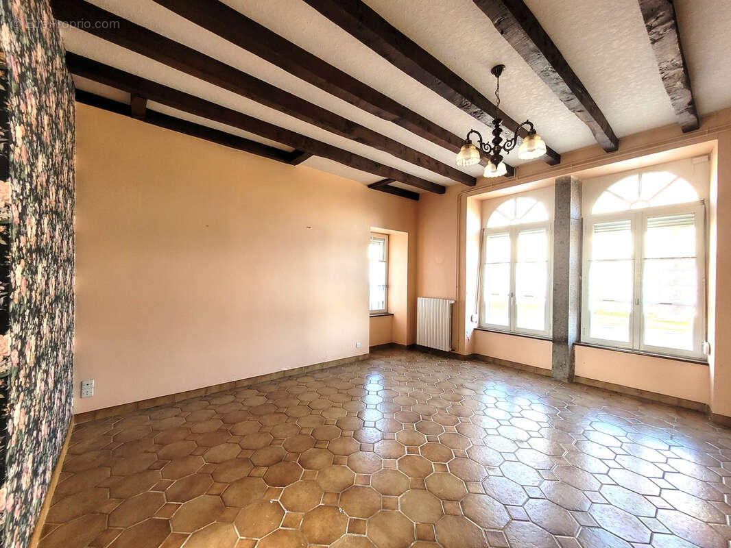 Maison à CUGUEN
