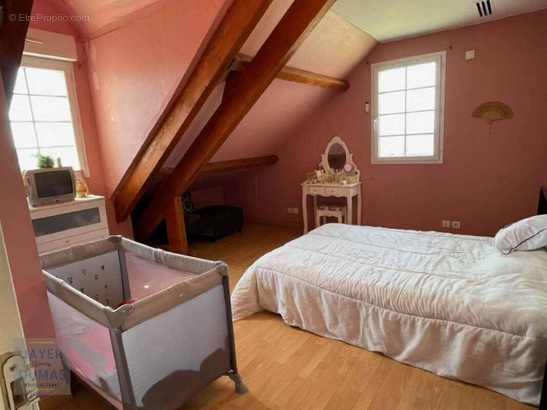 Maison à CRISSEY