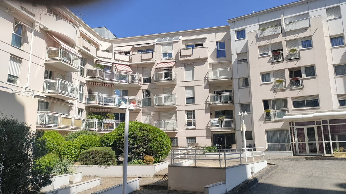 Appartement à AIX-LES-BAINS
