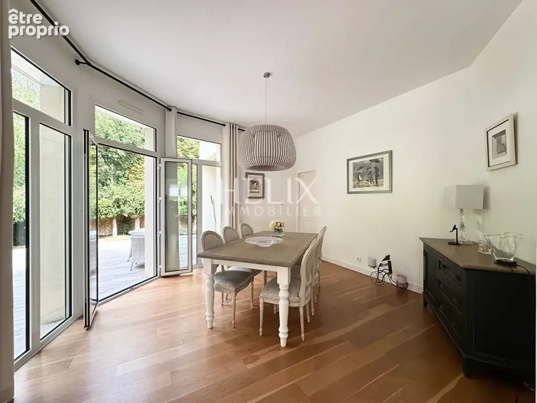 Magnifique maison contemporaine aux volumes généreux à L'Etang La Ville de 249 M² - photo 6