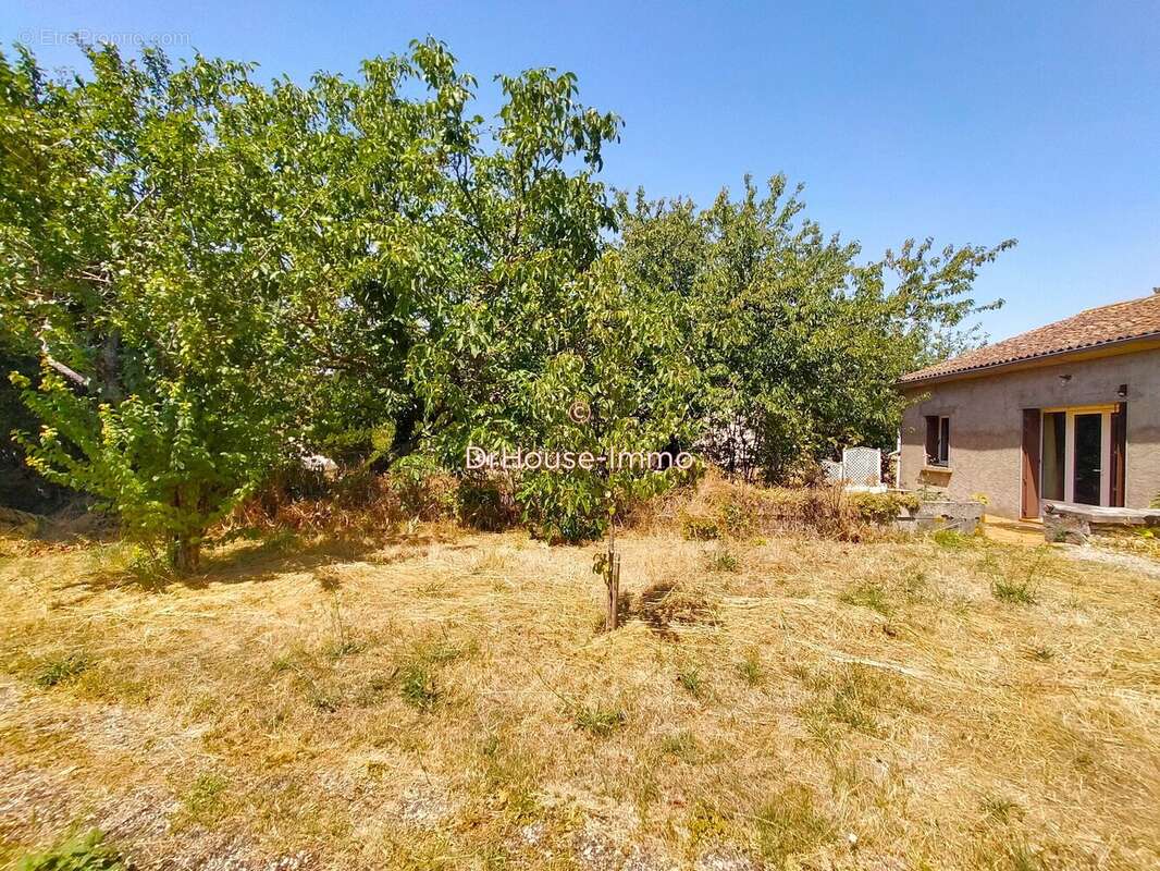 Maison 130 m² à Neuville-De-Poitou  - photo 9