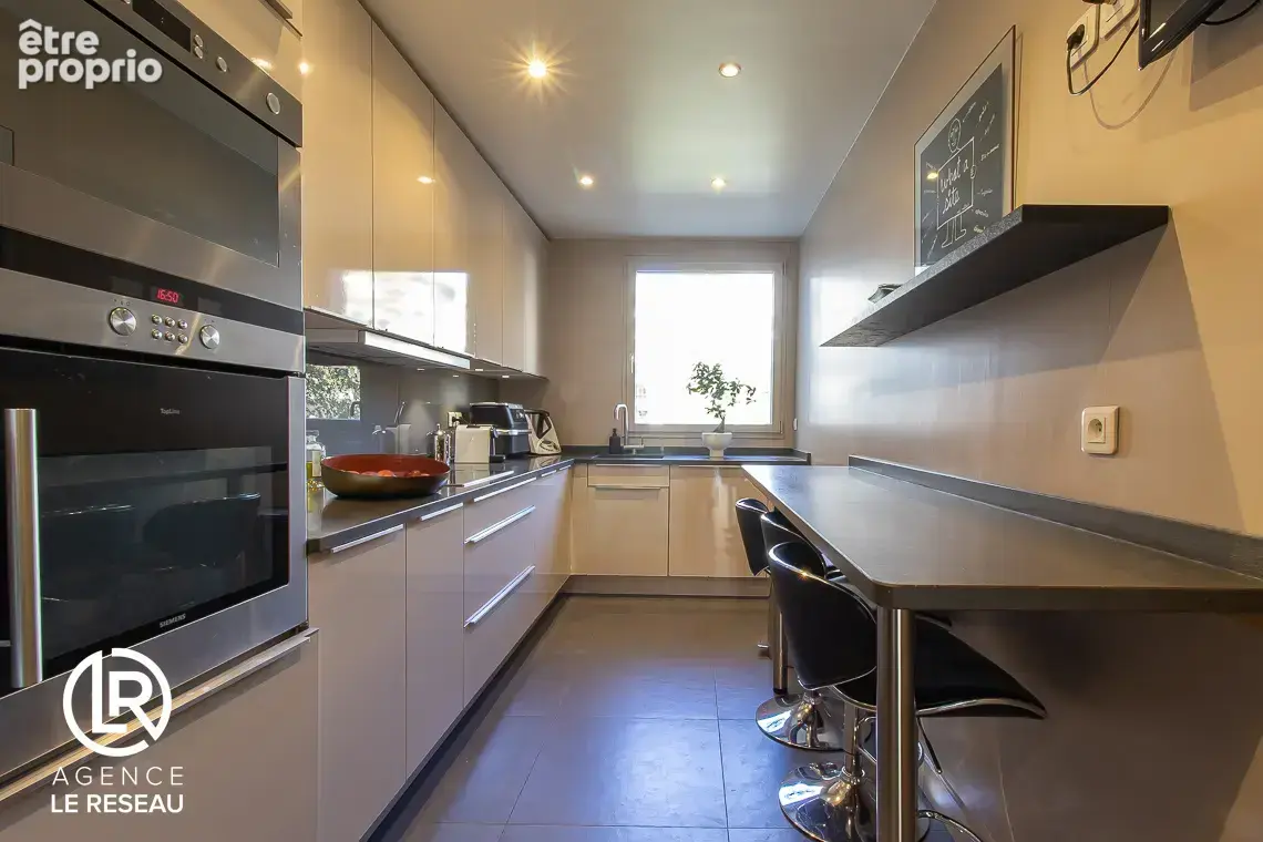 Appartement familial et lumineux en parfait état avec balcon situé rue Greffulhe - photo 8