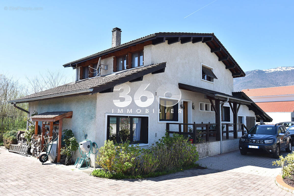 Maison à SERGY