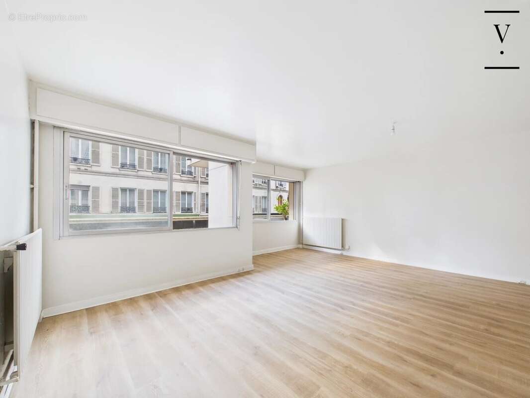 Appartement à PARIS-6E