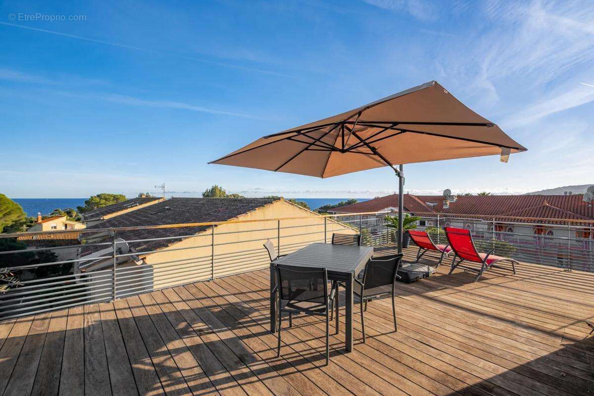 Appartement à FREJUS